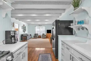 310 Keziah Street, Oak Island, NC 28465 — 2-bedroom home in Yaupon Beach, Oak Island, NC, photo 16 of 37