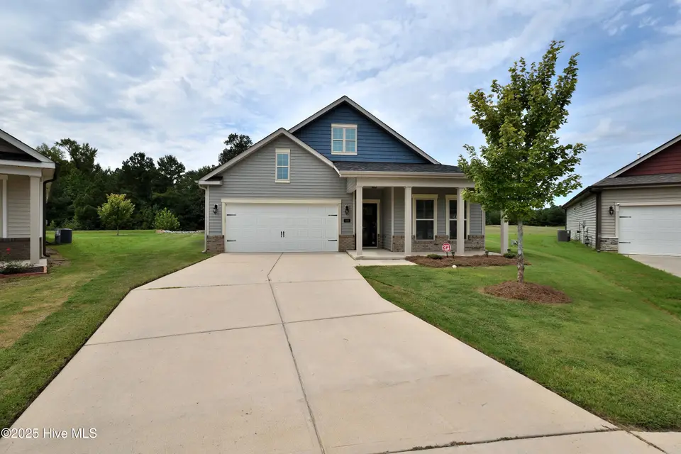584 Golden Villas Drive, Rocky Mount, NC 27804 – photo 1 of 35: Front View