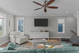1613 Bowfin Lane, Carolina Beach, NC 28428 – photo 12: 10-web-or-mls-BTS03773