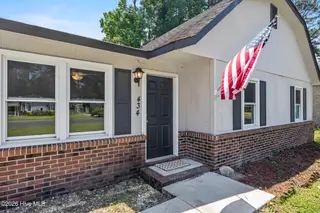 434 Kenwood Drive, Jacksonville, NC 28540 – photo 4: 5_front entryway