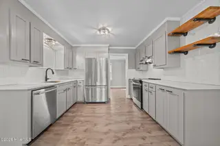 219 Leon Drive, Greenville, NC 27858 — 3-bedroom home in Lake Glenwood, Greenville, NC, photo 9 of 34: 29-web-or-mls-LHV_8197