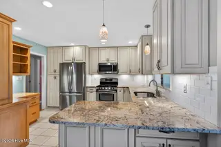 1929 Caracara Drive, New Bern, NC 28560 – photo 8: Kitchen