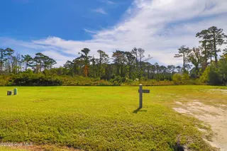 522 Sheldrake Court, Beaufort, NC 28516 – photo 3: 522 Sheldrake