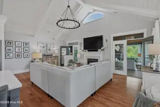 8244 Compass Pointe East Wynd Wynd NE, Leland, NC 28451 — 4-bedroom home in Compass Pointe, Leland, NC, photo 18 of 75