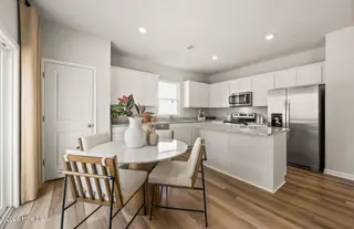 1057 High Tide Street SE 2501, Bolivia, NC 28422 – photo 7: 1920x1240_GA_CTX_Avery Ridge_Raven Model