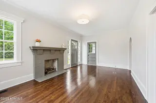 205 E 11th Street, Washington, NC 27889 – photo 15: 27-web-or-mls-IMG_9063