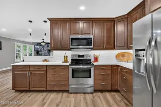 10020 S Olde Towne Wynd, Belville, NC 28451 — 3-bedroom home in Olde Towne, Belville, NC, photo 15 of 56: 10020SOldeTowneWyndSE-28