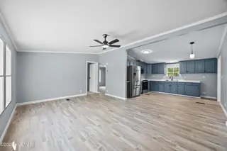 193 Peach Street, Clarkton, NC 28433 – photo 8: 8_living room