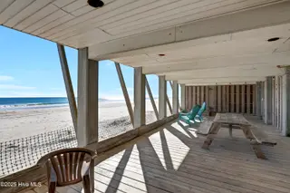 464 Topsail Road, North Topsail Beach, NC 28460 – photo 7: 6G8A5508