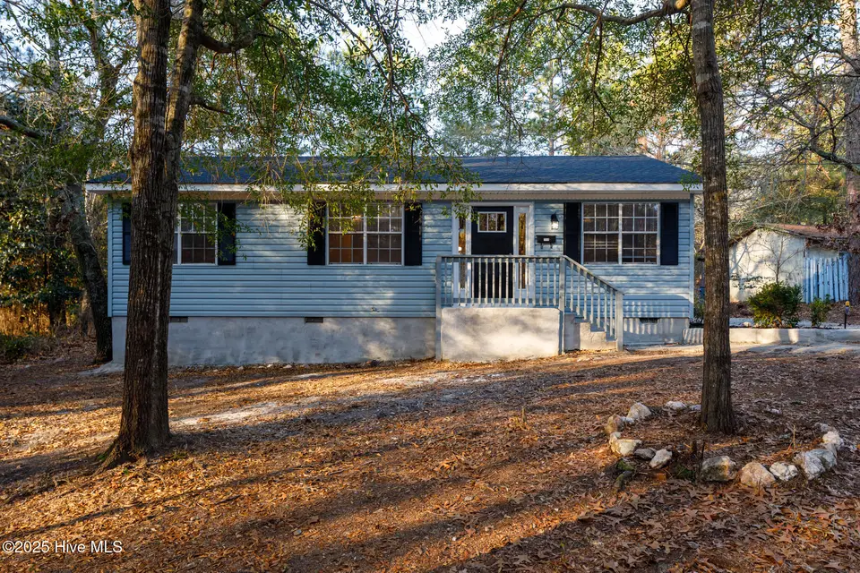 1090 W Maine Avenue, Southern Pines, NC 28387 – photo 1 of 21: Front