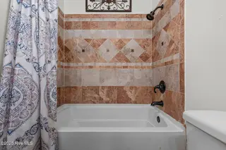 609 Mallard Drive, Jacksonville, NC 28540 — 3-bedroom home in Mallard Creek, Jacksonville, NC, photo 13 of 26: mallard-13