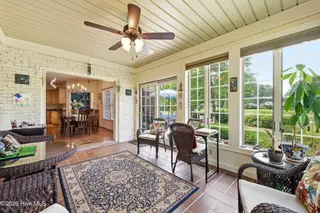 8004 Club House Drive, New Bern, NC 28562 – photo 7: 05-39-web-or-mls-DSC_6077