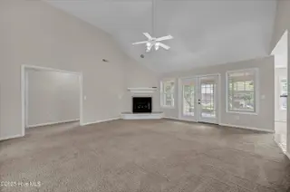 4217 Ashley Park Drive, Wilmington, NC 28412 — 4-bedroom home in Georgetowne, Wilmington, NC, photo 5 of 41: 005_img_8024_524