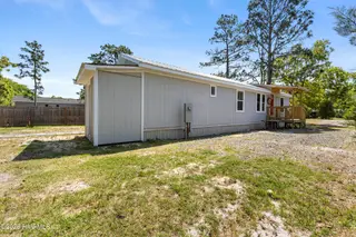 85 Kerrie Street, Currie, NC 28435 — 2-bedroom manufactured home, Currie, NC, photo 22 of 29: 2_img_3615