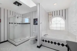 117 Island Quay Court, Atlantic Beach, NC 28512 – photo 17: Primary Bathroom