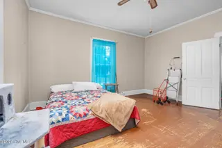 302 W 1st Street, Tarboro, NC 27886 – photo 7: 007-302West1stStreet-Tarboro-NC-27886-SM