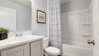 2011 Snipe Lane, Shallotte, NC 28470 – photo 22: Secondary Bathroom