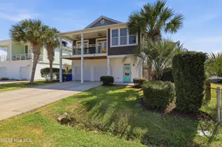 1607 Pinfish Lane, Carolina Beach, NC 28428 – photo 9: 1607PinfishLn-236
