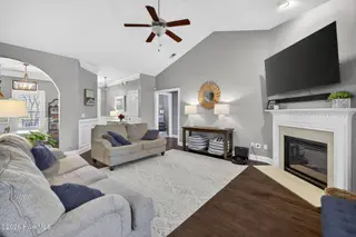 549 Montego Court, Wilmington, NC 28411 – photo 9: 549MontegoCourt-21