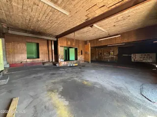 501 E Barnes Street S, Wilson, NC 27893 – photo 7: IMG_8330