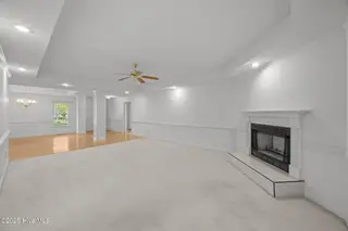 122 Saint Andrews Circle, New Bern, NC 28562 – photo 4: 6-web-or-mls-0C0A8769