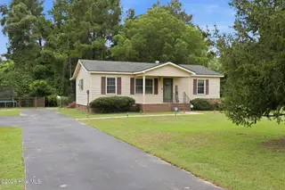 1222 Pactolus Highway, Greenville, NC 27834 – photo 6: 3-web-or-mls-BLS_0065