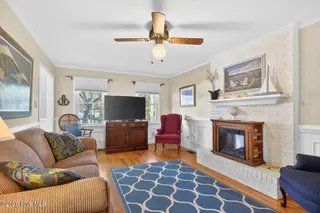 204 NE 36th Street, Oak Island, NC 28465 – photo 18: 21-kahunaphoto