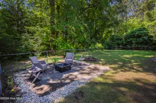 124 Osceola Drive, Greenville, NC 27858 — 3-bedroom home in Osceola, Greenville, NC, photo 14 of 48: 124-Osceola-10