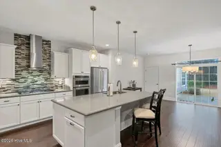 145 Holly Springs Court, Southern Pines, NC 28387 – photo 6: 19-19_145 Holly Springs Ct, Southern Pin