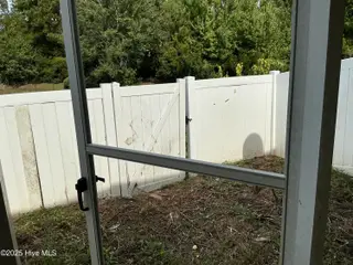 9002 Banister Loop, Jacksonville, NC 28546 – photo 12: IMG_3609