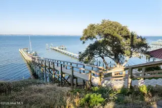1704 Emerald Drive, Emerald Isle, NC 28594 – photo 11: 1704 Emerald Drive