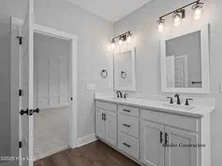 127 Freedom Park Road, Beaufort, NC 28516 – photo 8: Primary Bath