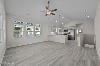 152 Sea Gull Lane 8b, North Topsail Beach, NC 28460 – photo 10: 11-web-or-mls-_Z720136