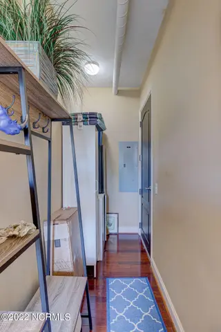 2906 Market Street Unit 202, Wilmington, NC 28403 – photo 4: 2906MarketStreetEdit-9