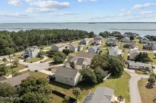 105 Everette Court, Newport, NC 28570 – photo 19: 10-web-or-mls-DJI_0557