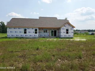 664 Bright Harvest Drive, Maysville, NC 28555 – photo 7: Similar Build