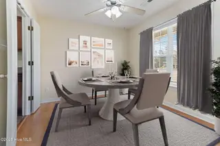915 Savannah Drive, Jacksonville, NC 28546 – photo 11: 47-web-or-mls-Property_BC98_IMG_9568_23-