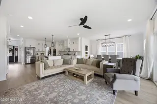 1027 Meridian Drive, Sneads Ferry, NC 28460 – photo 15: 32_living room