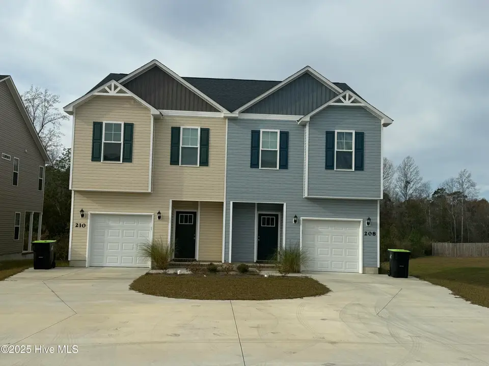 118 Crab Claw Spit Lane, Jacksonville, NC 28546 – photo 1 of 40: IMG_9494