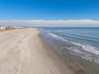 230 Ocean Boulevard E, Holden Beach, NC 28462 – photo 9: DJI_20260228152326_0121_D-HDR