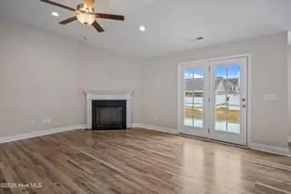 811 Lendy Drive, Greenville, NC 27858 – photo 10: 15-web-or-mls-2-5-26--308_Oleander-36