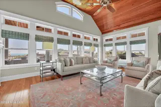 836 S Lumina Avenue, Wrightsville Beach, NC 28480 – photo 8: 038_img_5006_980