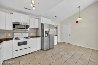 814 Bay Blossom Drive, Wilmington, NC 28411 – photo 9: 814BayBlossomRoad-18