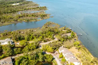 4 West Court, Pine Knoll Shores, NC 28512 – photo 18: McGinnis Point West Court