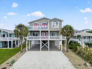 192 Ocean Boulevard W, Holden Beach, NC 28462 – photo 1: 192 Ocean Boulevard W