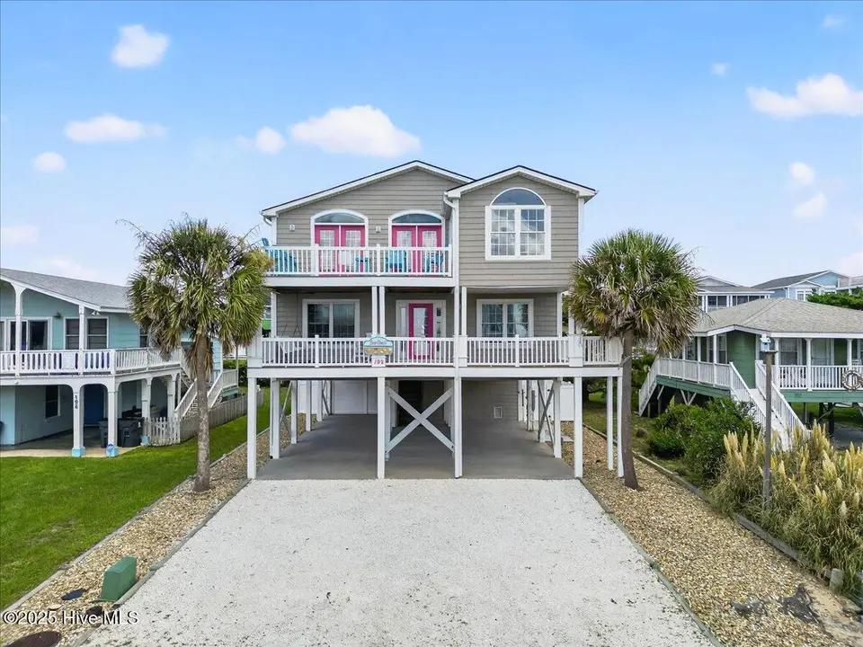 192 Ocean Boulevard W, Holden Beach, NC 28462 – photo 1 of 69: 192 Ocean Boulevard W