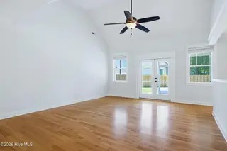 23 Stonegate Circle, Hampstead, NC 28443 — 3-bedroom home in Crown Pointe, Hampstead, NC, photo 11 of 74