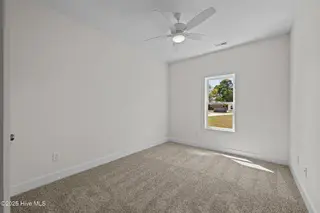 1230 Petite Terre Court, New Bern, NC 28560 – photo 11: 11-web-or-mls-DSC_3584
