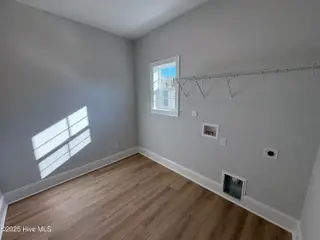 105 Flat Clam Drive, Wilmington, NC 28401 – photo 11: Laundry Room