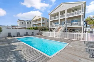 467 Ocean Boulevard W, Holden Beach, NC 28462 – photo 11: 467OceanBlvdW - 14